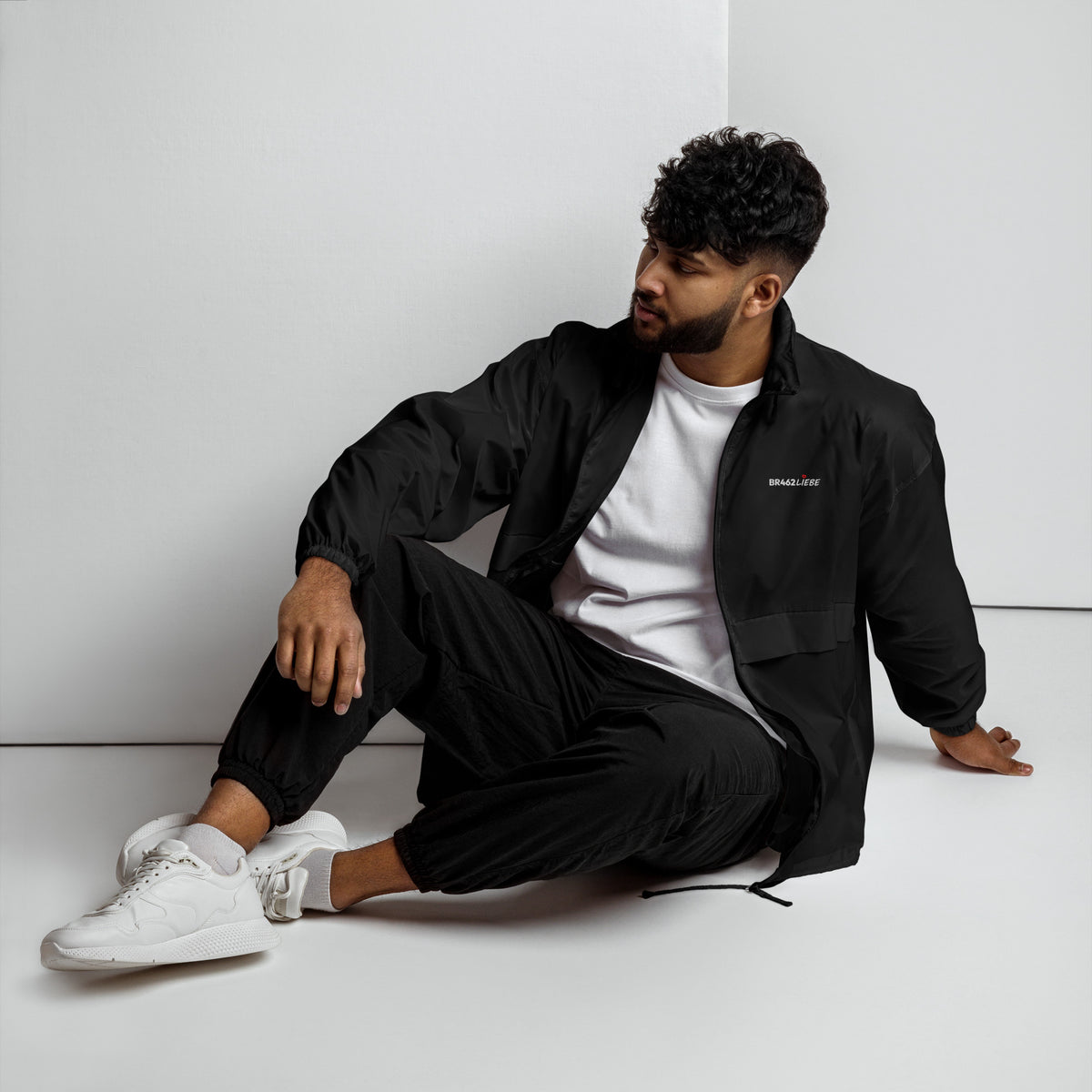 BR462Liebe - Unisex Windbreaker (Bestickt) [Schwarz]